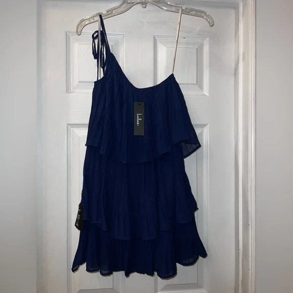 New with Tags Lulu’s Elegant Navy Blue One-Shoulder Dress - Picture 5 of 5